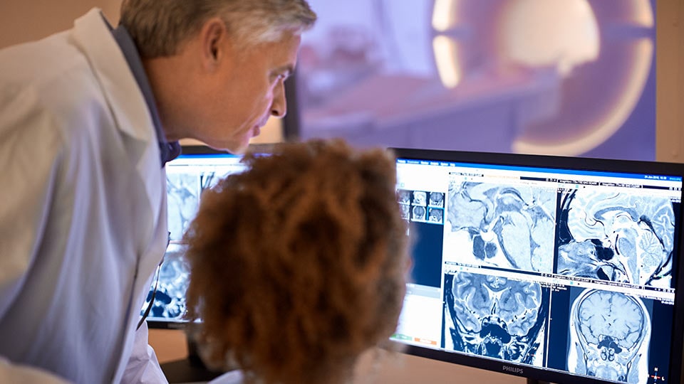 Titelseite des Forschungsberichts „Radiology staff in focus”