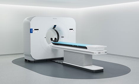 Europa-Premiere: Philips stellt Verida CT vor als weltweit erstes detektorbasiertes Spektral-CT mit KI entlang der gesamten Bildgebungskette