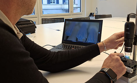 Amazon und Philips reichen gemeinsame Klage wegen des Verkaufs gefälschter Zahnbürstenköpfe ein